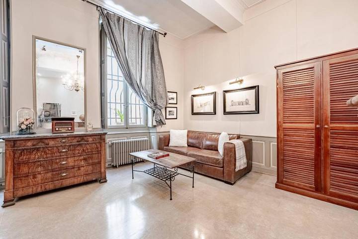 Gîte pour 4 personnes, avec vue dans Cinema Utopia La Manutention Avignon - 2