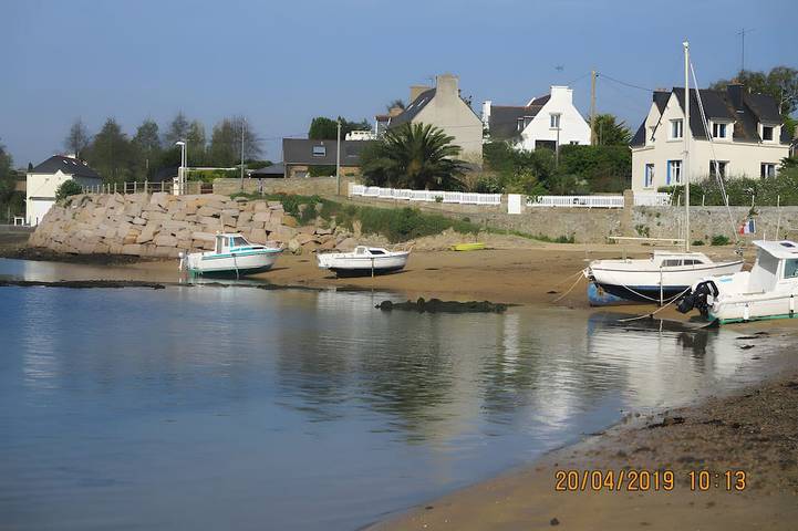 Maison de vacances pour 6 personnes, avec jardin et terrasse, animaux acceptés à Lanmodez