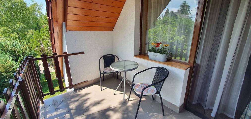 Appartement de vacances entier, Appartement de vacances avec Wi-Fi gratuit et pavillon de jardin in Balatonfenyves, Rive sud du lac Balaton