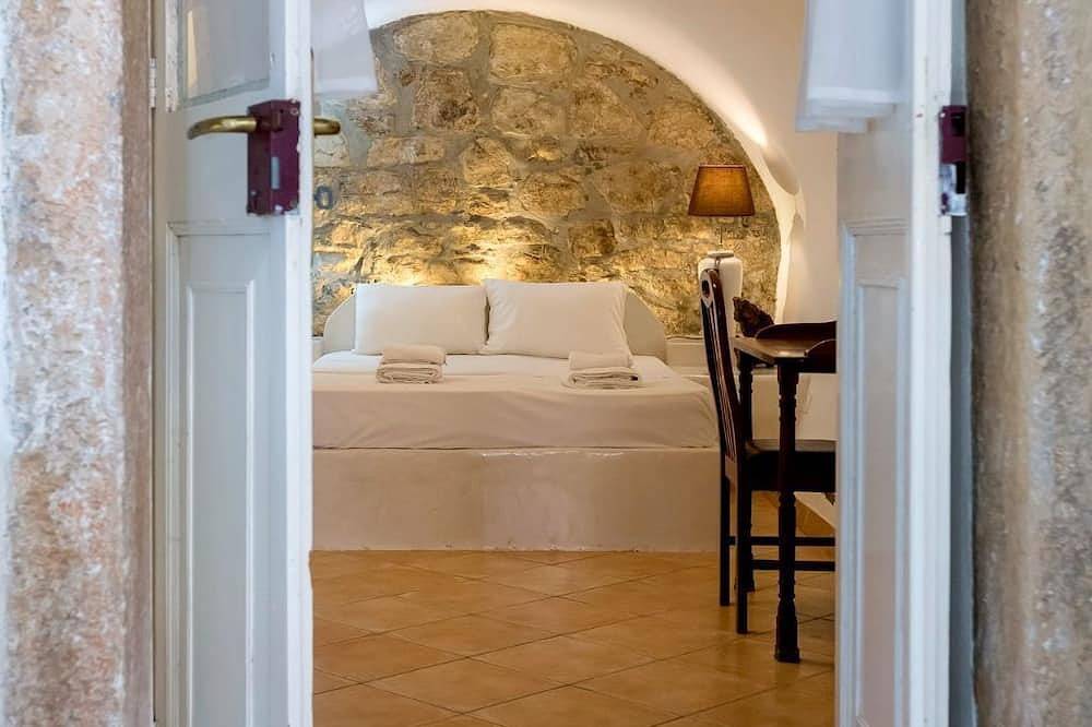 Appartamento intero, Bio-climatic Cave Studio with private terrace in Corfù (città), Corfù