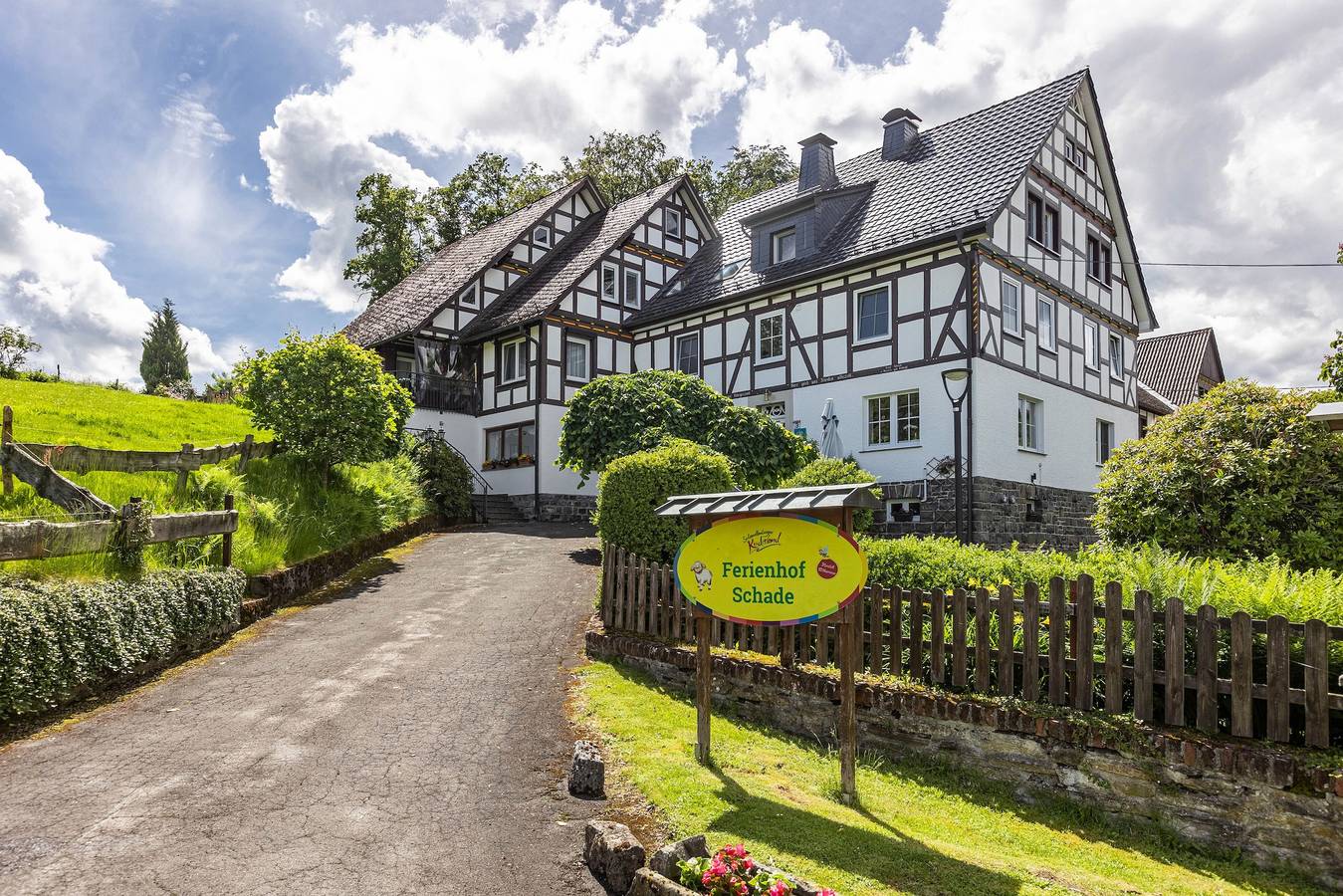 Ganze Wohnung, Ferienwohnung Hahn   in Eslohe, Hochsauerlandkreis