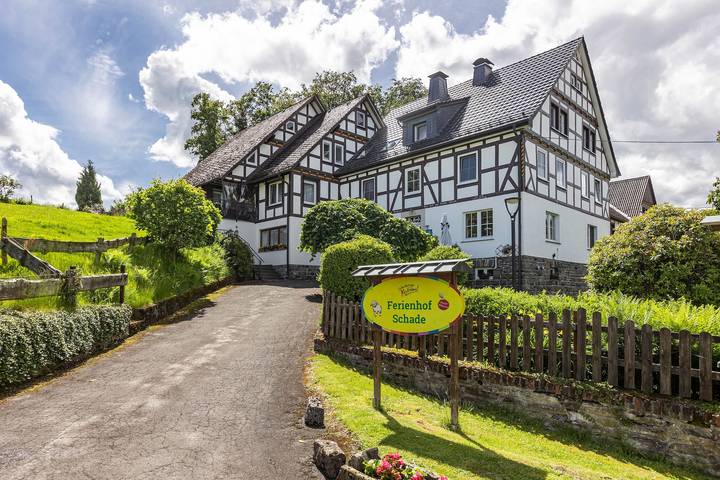 Geheel appartement, Ferienhof Schade Vakantiewoning Hahn in Eslohe, Hochsauerlandkreis