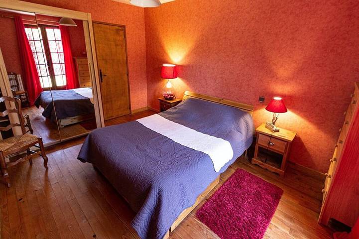 Location de vacances pour 6 personnes, avec piscine ainsi que terrasse et jardin à Bouniagues - 3