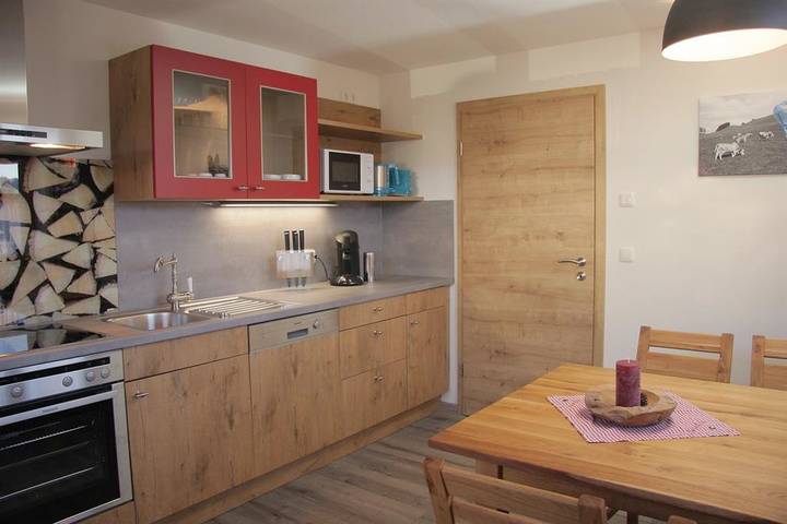 Hütte für 3 Personen, mit Terrasse und Garten in Grünten - 2