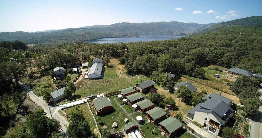 Alquiler vacacional para 2 personas, con Terraza además de Jardín y Vistas en Sanabria (Zamora)