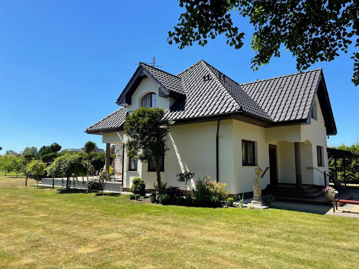 Villa Aurelia Pokoje Gościnne i Domki Letniskowe in Mielno, Powiat koszaliński