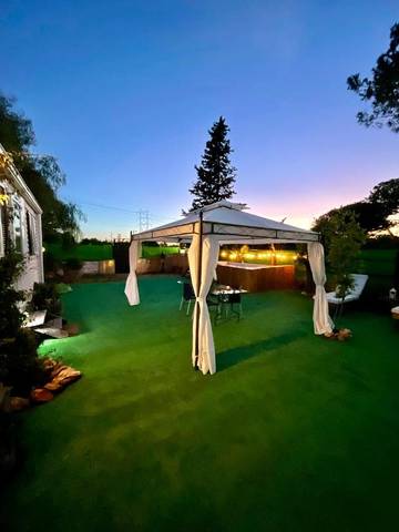 Gîte pour 4 personnes, avec piscine et jardin à Alcalá de Guadaíra
