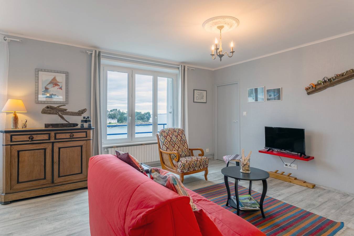 Apartamento entero, Con vistas al mar, apartamento 'Frente al Mar - 50m de la playa' in Douarnenez, Region de Quimper