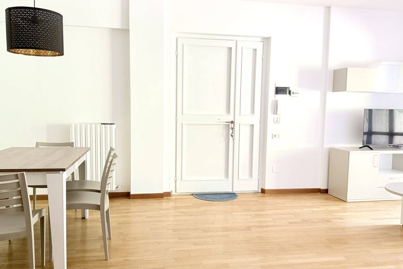 Entire apartment, S354 - Sirolo, comfortable four-room apartment 100m from the center in Sirolo, Riviera del Conero