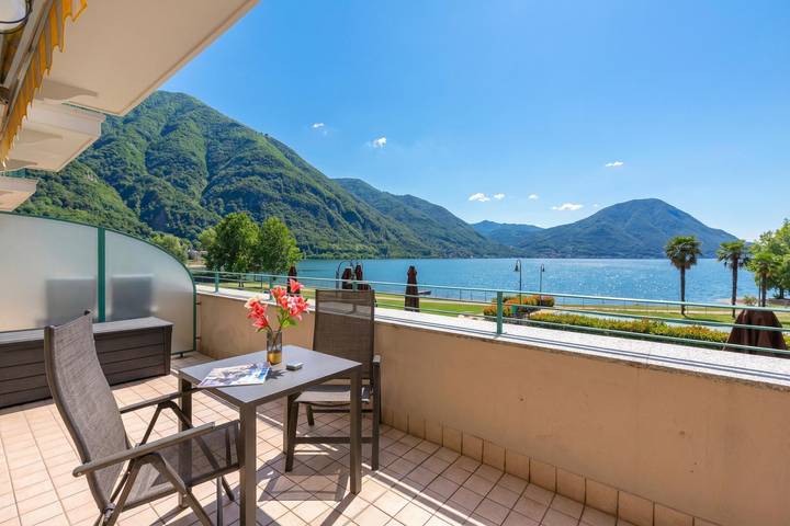 Gîte pour 4 personnes, avec vue sur le lac et terrasse, animaux acceptés dans Porlezza