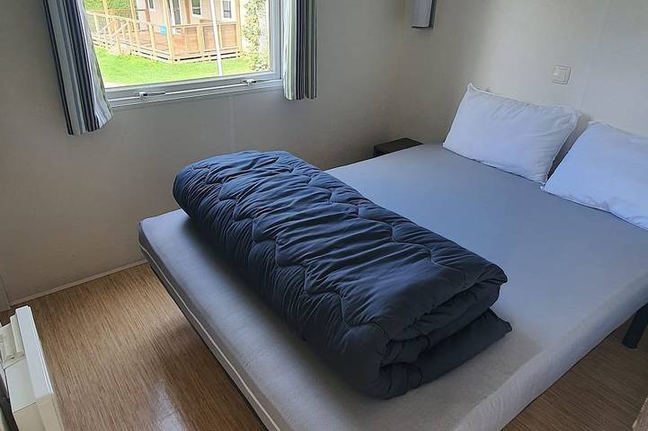 \"Mobil-home Sweet Home\" : 32 m² 3 chambres, 6 personnes, au calme avec jardin in Houlgate, Région de Lisieux