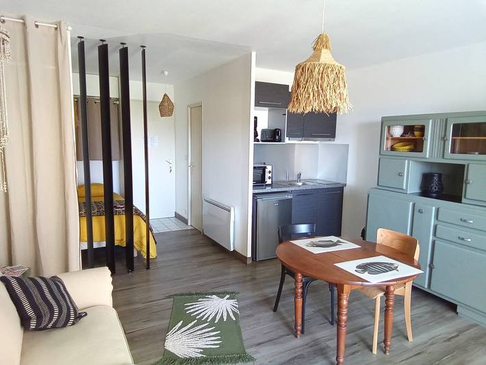 Gîte pour 2 personnes, avec terrasse dans Plage du Boisvinet - 2