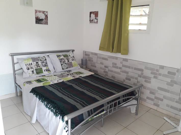 Appartement entier, Appartement charmant à Saint-Joseph avec jardin et terrasse, 60 m² in Saint-Joseph (Martinique), Martinique