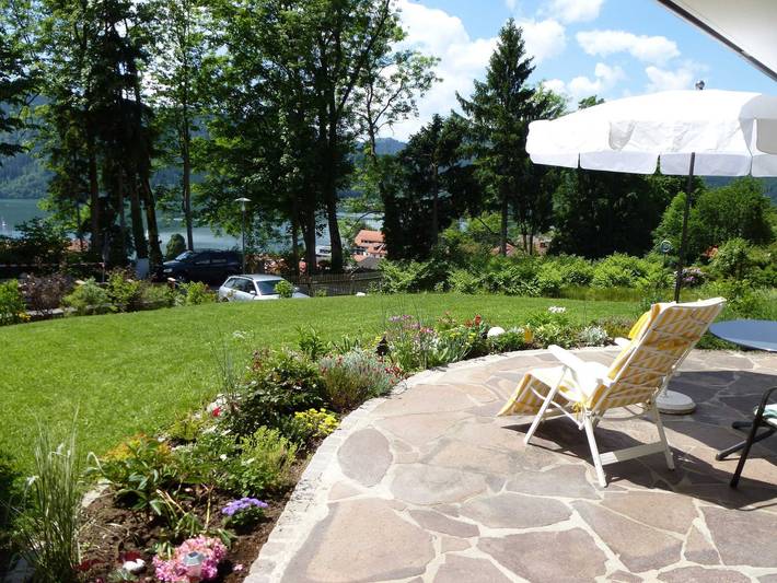 Ferienwohnung für 3 Personen, mit Terrasse und Garten sowie Ausblick und Seeblick in Alpenland Tegernsee Schliersee - 3