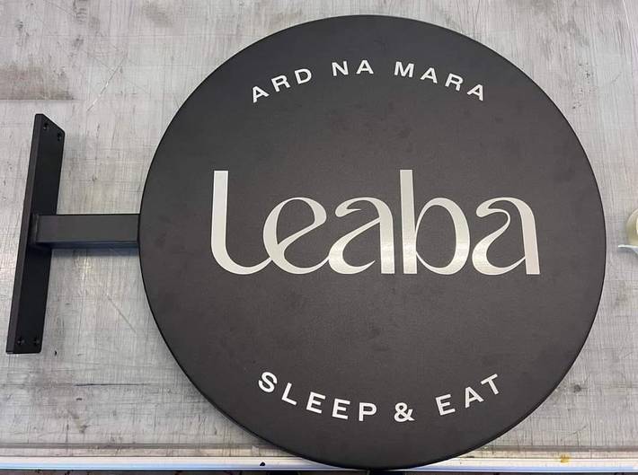 Alojamiento y desayuno para 2 personas, con vistas además de terraza y jardín - 1