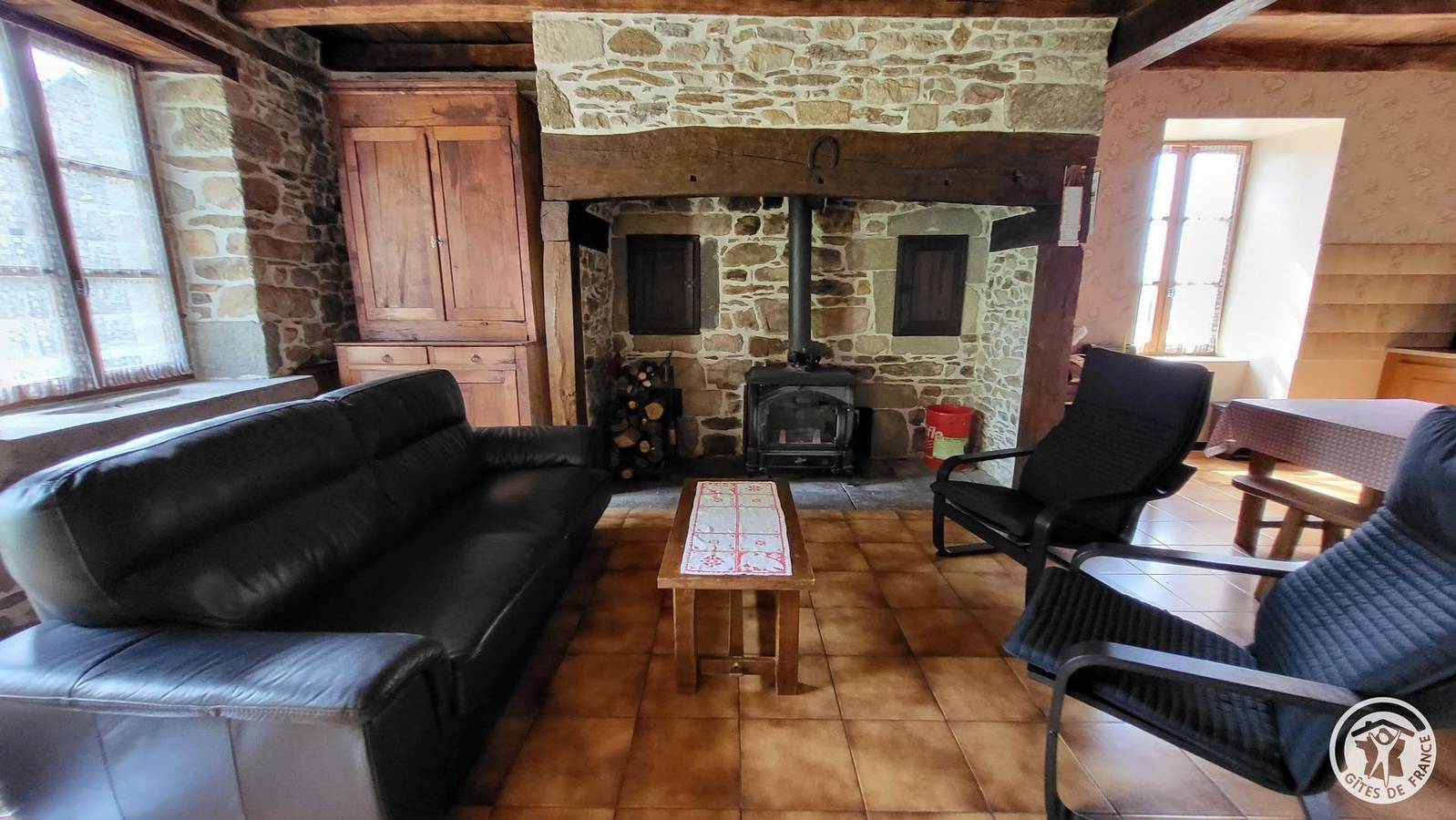 Gîte für 6 Personen mit Terrasse in Latronche, Tulle und Umgebung