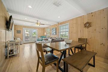 Vacation House for 10 Guests in Gulf Shores, Mobile Bay, Picture 4