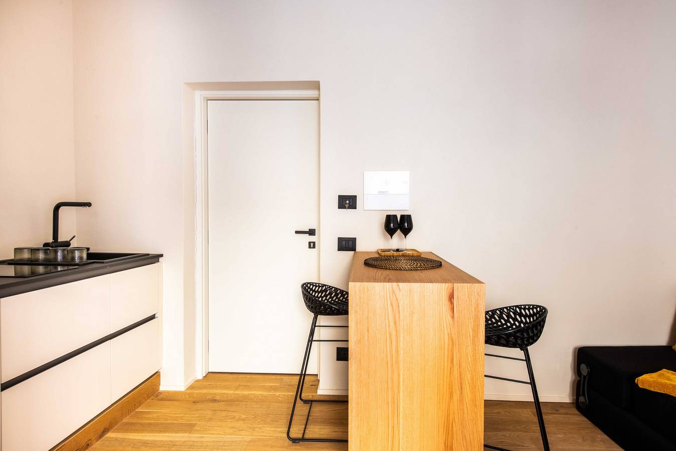 Entire studio, Candeloro Boutique Loft by Wonderful Italy in Cefalù, Cefalù (Municipality)