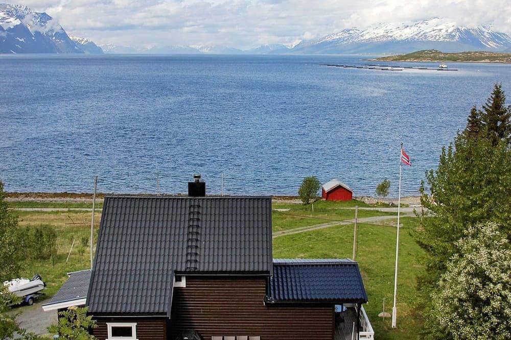 9 Personen Ferienhaus in Lyngseidet in Lyngen