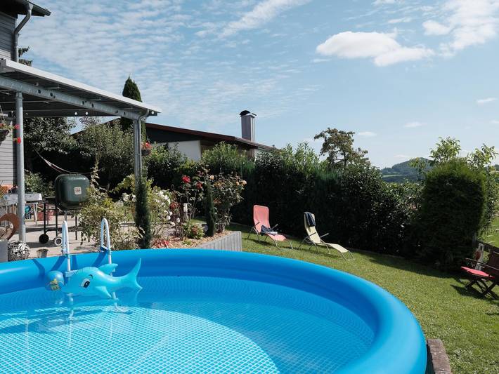 Ferienwohnung für 3 Personen, mit Terrasse und Garten sowie Ausblick im Spessart