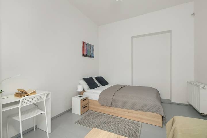 Entire apartment, Elegancki i Stylowy Apartament Niedaleko Rynku w Poznaniu by Noclegi Renters in Poznan, Greater Poland