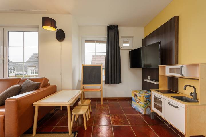 Bungalow für 10 Personen, mit Terrasse und Garten sowie Sauna in Cochem-Zell - 4