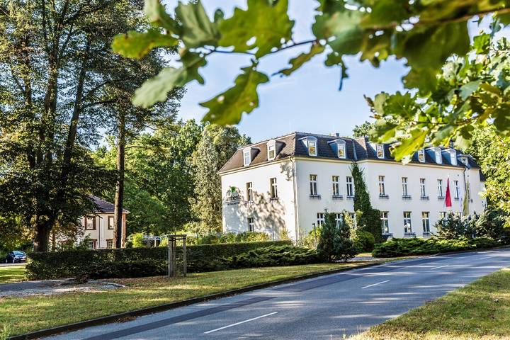 Hotel für 2 Personen, mit Terrasse und Whirlpool sowie Garten und Sauna in Bad Wilsnack