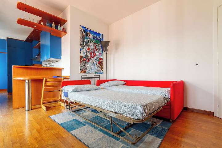 Appartamento intero, Attico con terrazzo Navigli Bocconi - NavigliApartments in Milano, Provincia di Milano