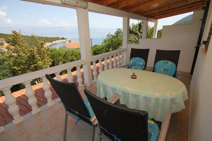 Ferieleilighet for 4 personer, med balkong / terrasse i Hvar