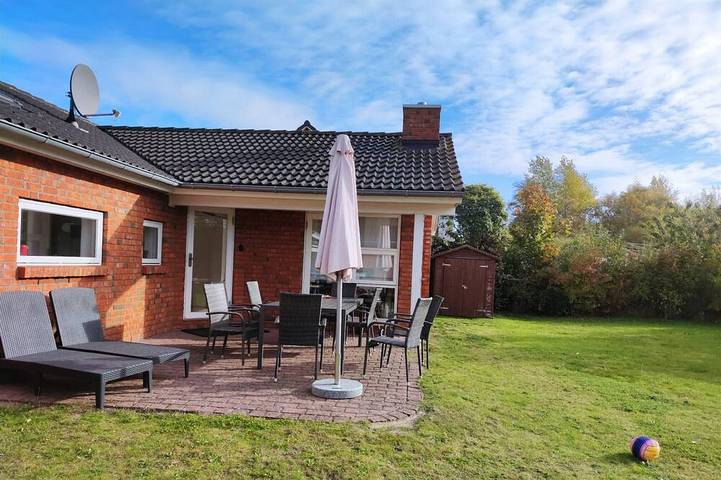 Ferienhaus für 12 Personen, mit Garten und Terrasse sowie Sauna in Großenbrode - 4