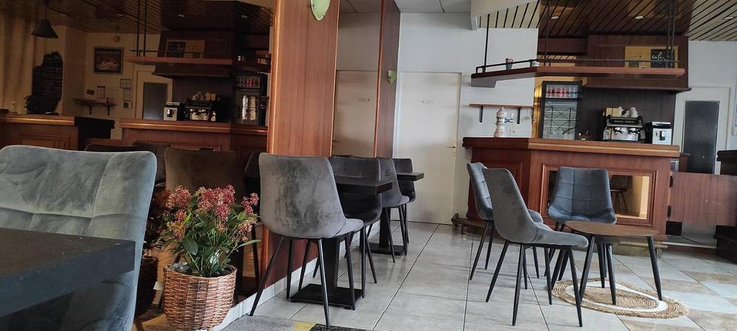Hôtel pour 4 personnes, avec vue et balcon dans Grotte de Massabielle - 4