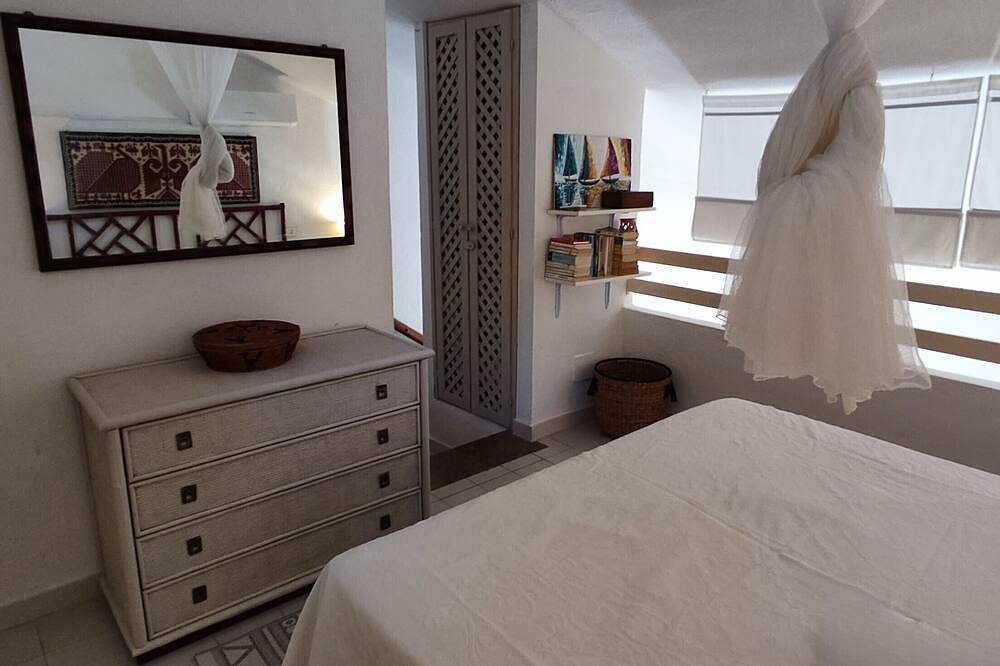 Villa with garden surrounded by greenery a stone's throw from the sea in Santa Margherita di Pula, Pula region