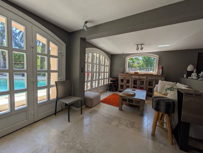 Location de vacances pour 8 personnes, avec jardin dans Plage de la Garonnette