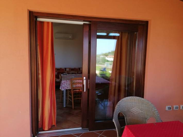 Entire apartment, Apartment 'Lu Sulianu- T2' with Private Terrace, Private Garden and Air Conditioning in Porto Ottiolu, Budoni