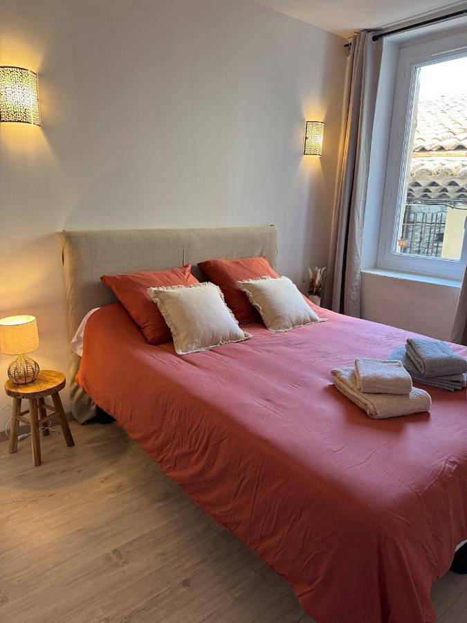 Location de vacances pour 2 personnes, avec terrasse et jardin à Séguret - 3