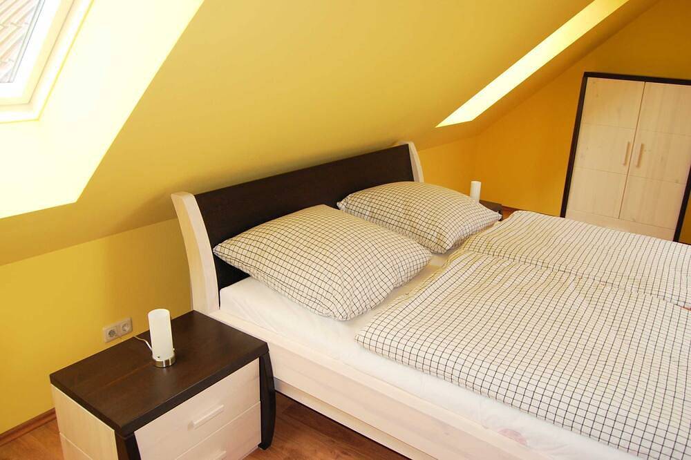 Ganze Wohnung, W-Ferienwohnung 8 - Villa Wittow in Wiek, Rügen