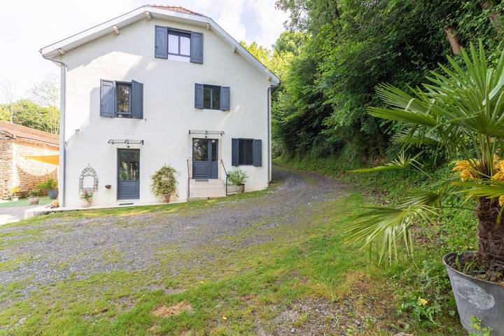 Vacation rental for 2 people, with Yard in Aquitaine