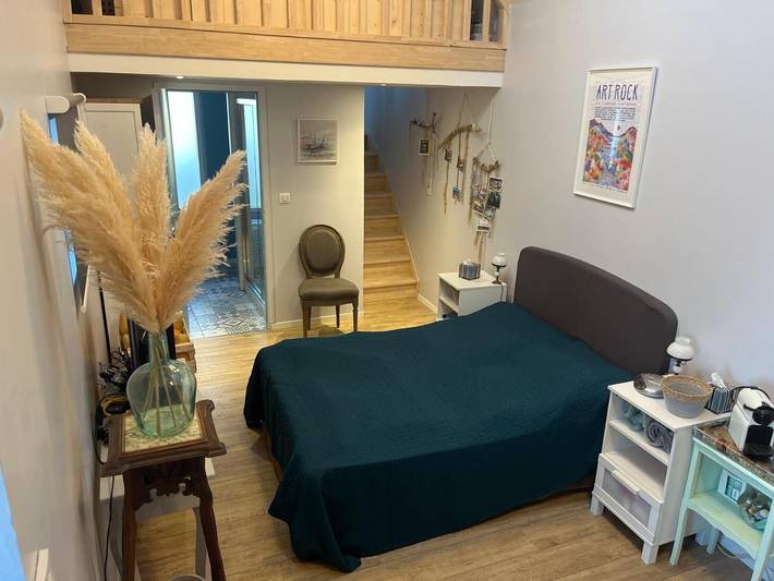 Maison d’hôte pour 3 personnes, avec jardin ainsi que piscine et terrasse