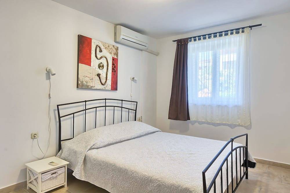 Villa Andi Terrace, Wi-fi, Geschirrspüler, Waschmaschine, Parking , 3 Min Strand in Grad Vodnjan, Südküste Istrien