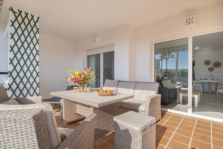 Apartamento entero, Mi Capricho Modern Sunshine in Urbanizacion Calahonda, Mijas