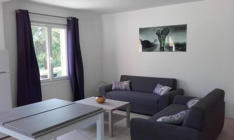 Location de vacances pour 6 personnes, avec jardin, animaux acceptés à Port-en-Bessin-Huppain - 3