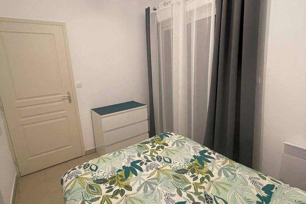 Appartement entier, Appartement en Corse, bord de mer, piscine, 45 minutes au sud de de Bastia in Poggio-Mezzana, Arrondissement de Corte