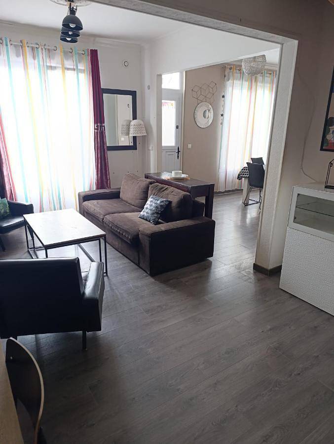 Location de vacances pour 19 personnes, avec jardin dans Arnouville Les Gonesse - 3