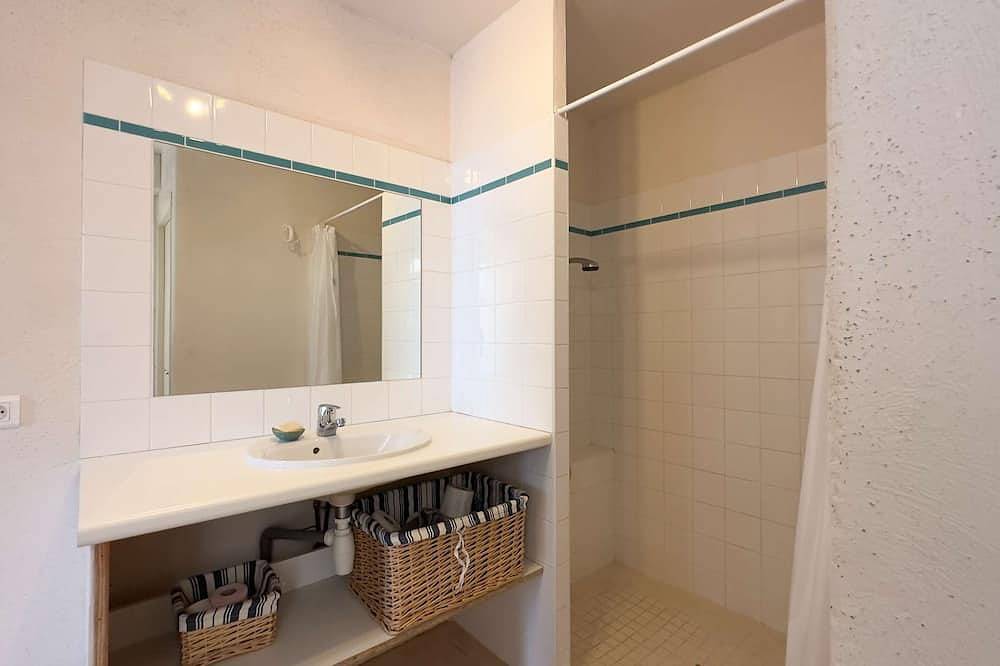 Near the village, pretty house with floor in Loix, Ile de Re
