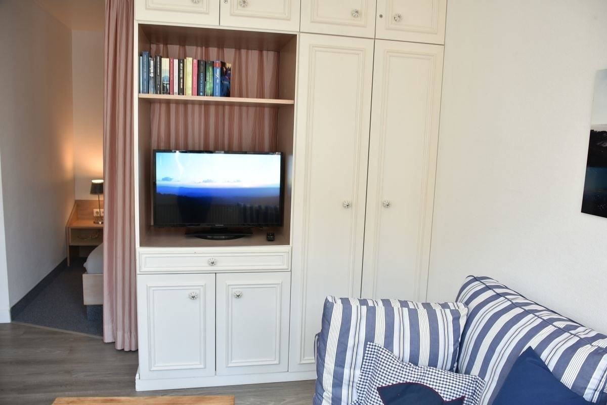 Ganze Ferienwohnung, Ferienwohnung-juist-strandburg 206 für 2 bis 5 Personen mit Schwimmbad und Sauna in Juist