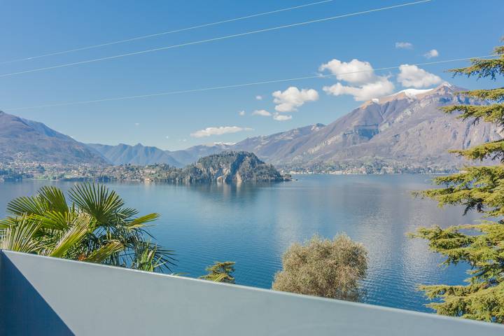 Gîte pour 4 personnes, avec balcon et vue sur le lac dans Perledo