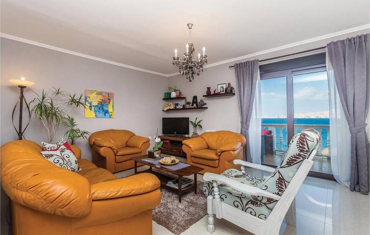 Ferienhaus für 6 Personen, mit Terrasse in Senj - 4