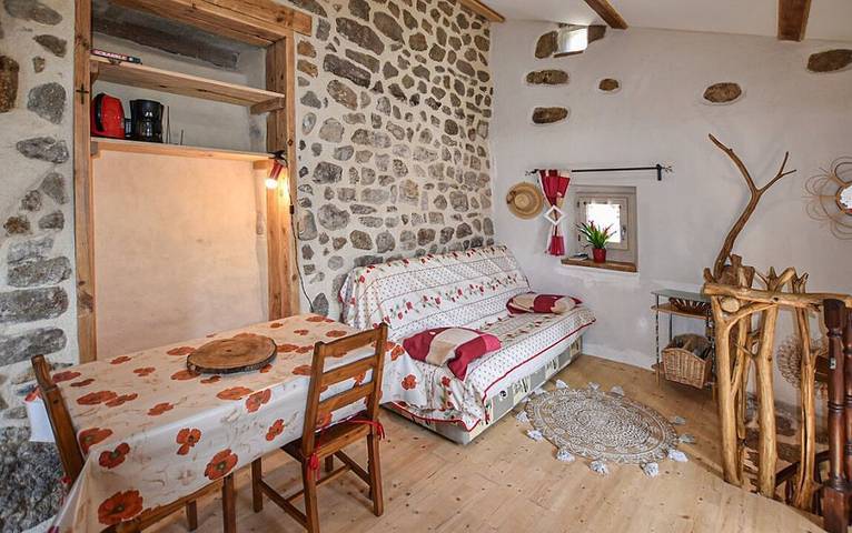 Gîte pour 4 personnes, avec terrasse et jardin, animaux acceptés à Lamastre - 4