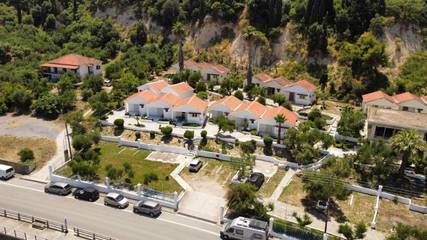Gîte pour 3 personnes, avec vue et jardin à Koróni