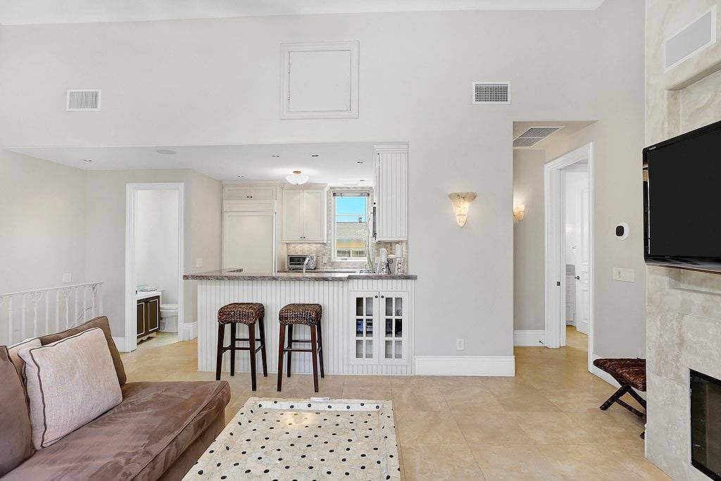 D'inspiration française élégante villa romantique sur la plage in Newport Beach, Comté d'Orange